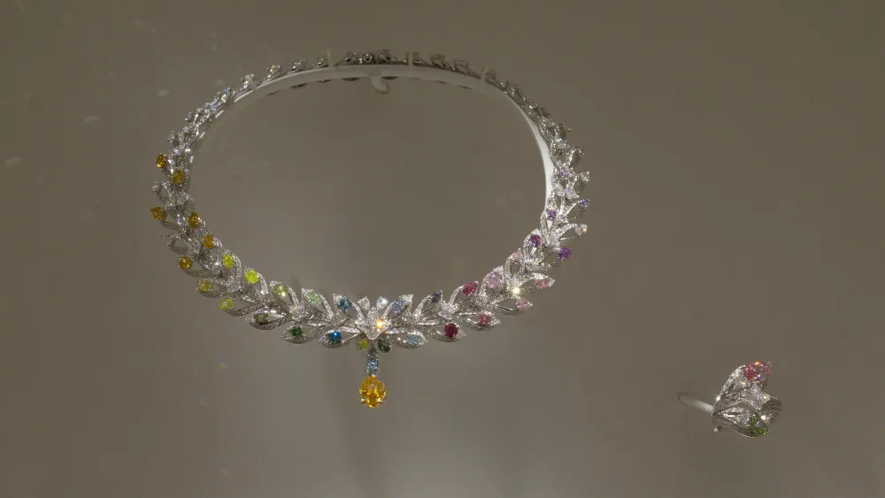 Joias de Luxo: A Magia Oculta das Pedras e Diamantes da Louis Vuitton